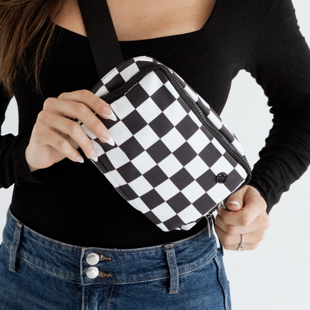 The INDE QuickBag™ (B&W Check)